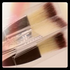 Your a star IT foundation Brush